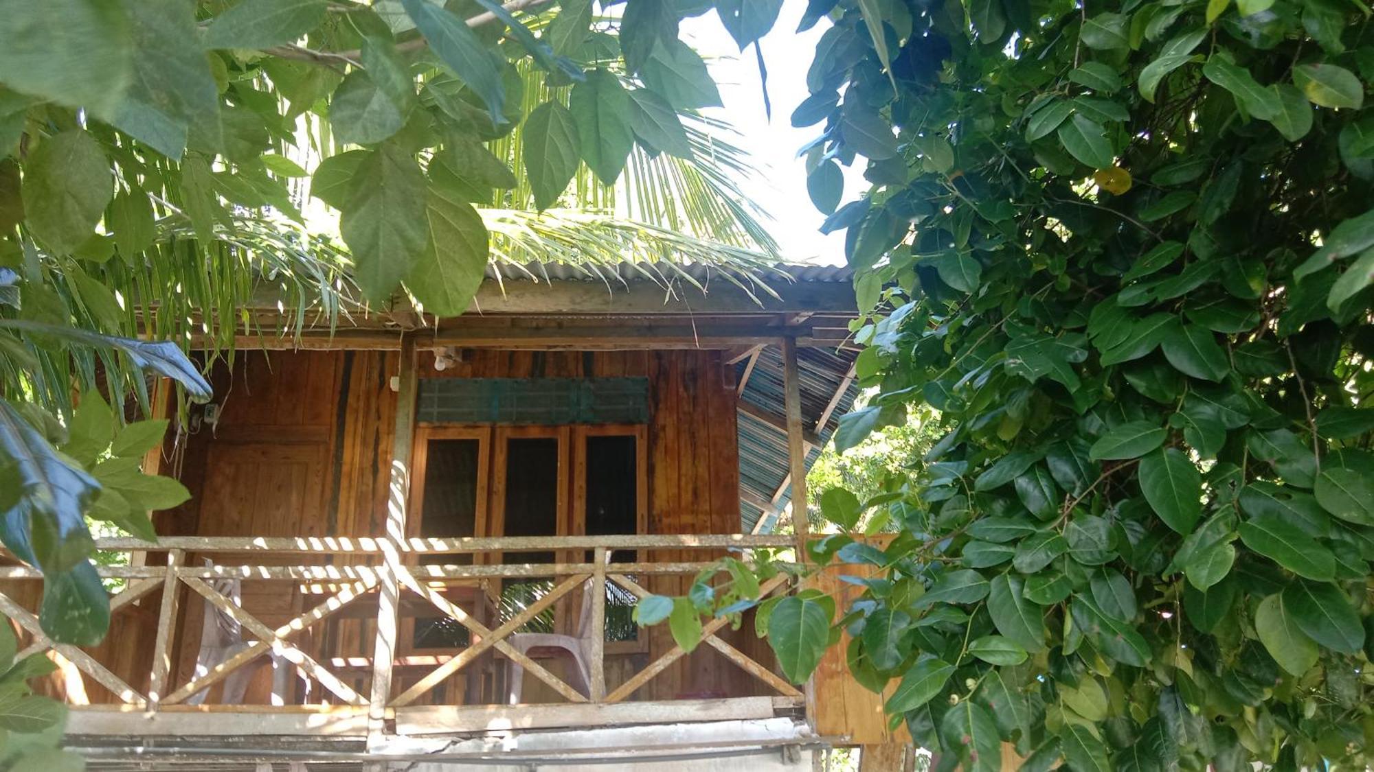 Yohana Cottage Tual Ruang foto